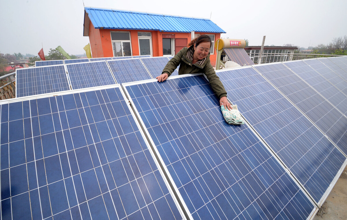 关于河北省分布式光伏试点方案工作的召开.jpeg 关于河北省分布式光伏试点方案工作的召开.jpeg